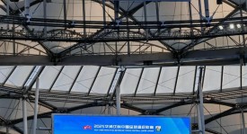 中国女足半决赛巅峰对决：中国德比精彩上演